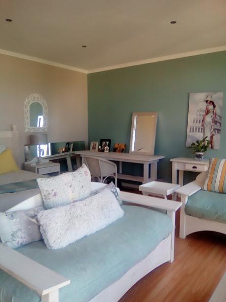 5 Bedroom Property for Sale in Myburgh Park Western Cape